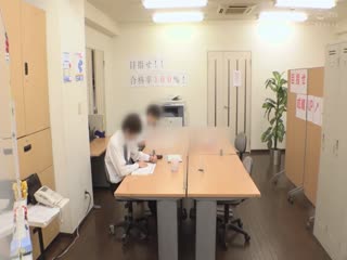 DOCP-119 「見ないで…おしっこ漏れちゃう…」変態塾講師に利尿剤＆媚薬を盛られ和式便所で大