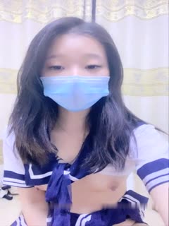 颜值不错甜美妹子九儿道具自慰情趣学生制服椅子按摩器震动逼逼呻吟很是诱惑喜欢不要错过海报剧照